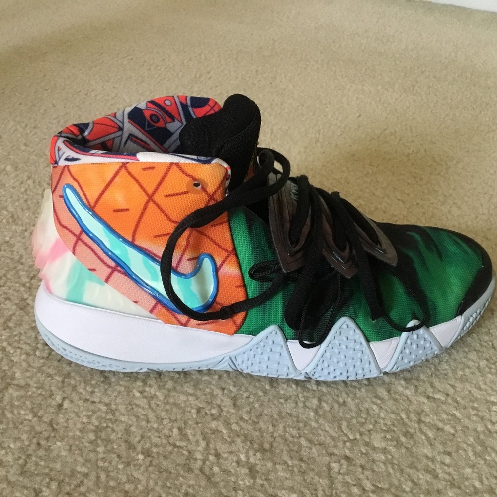 Nike Kybrid S2 Pineapple Basketball Shoe Youth Size 7